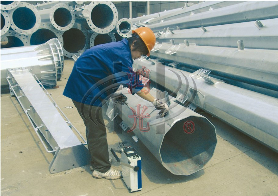 Conical High Mast Light Pole Q345 ISO9001 Hot Dip Galvanised Light Pole