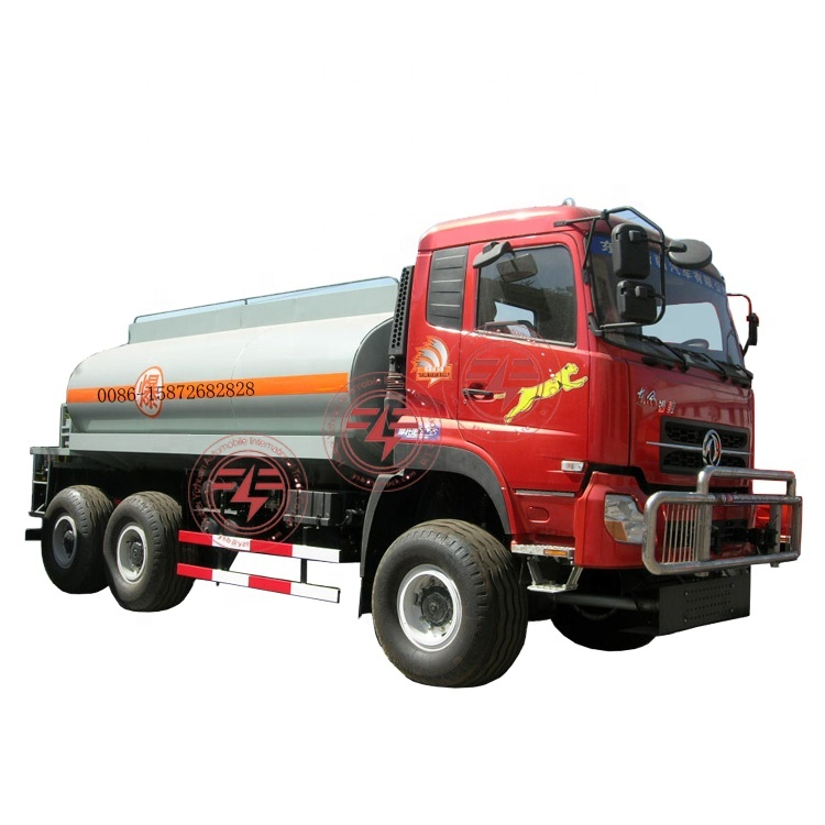 Manual Transmission Dongfeng 6x6 All Wheel Drive Mini Oil Tanker Truck for Benefit