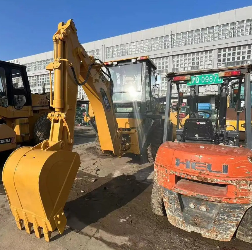 Front Second-Hand Excavator Loader JBC Carter 420