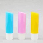Eco Friendly Push Up Round Non Spill Lipstick Tube Containers