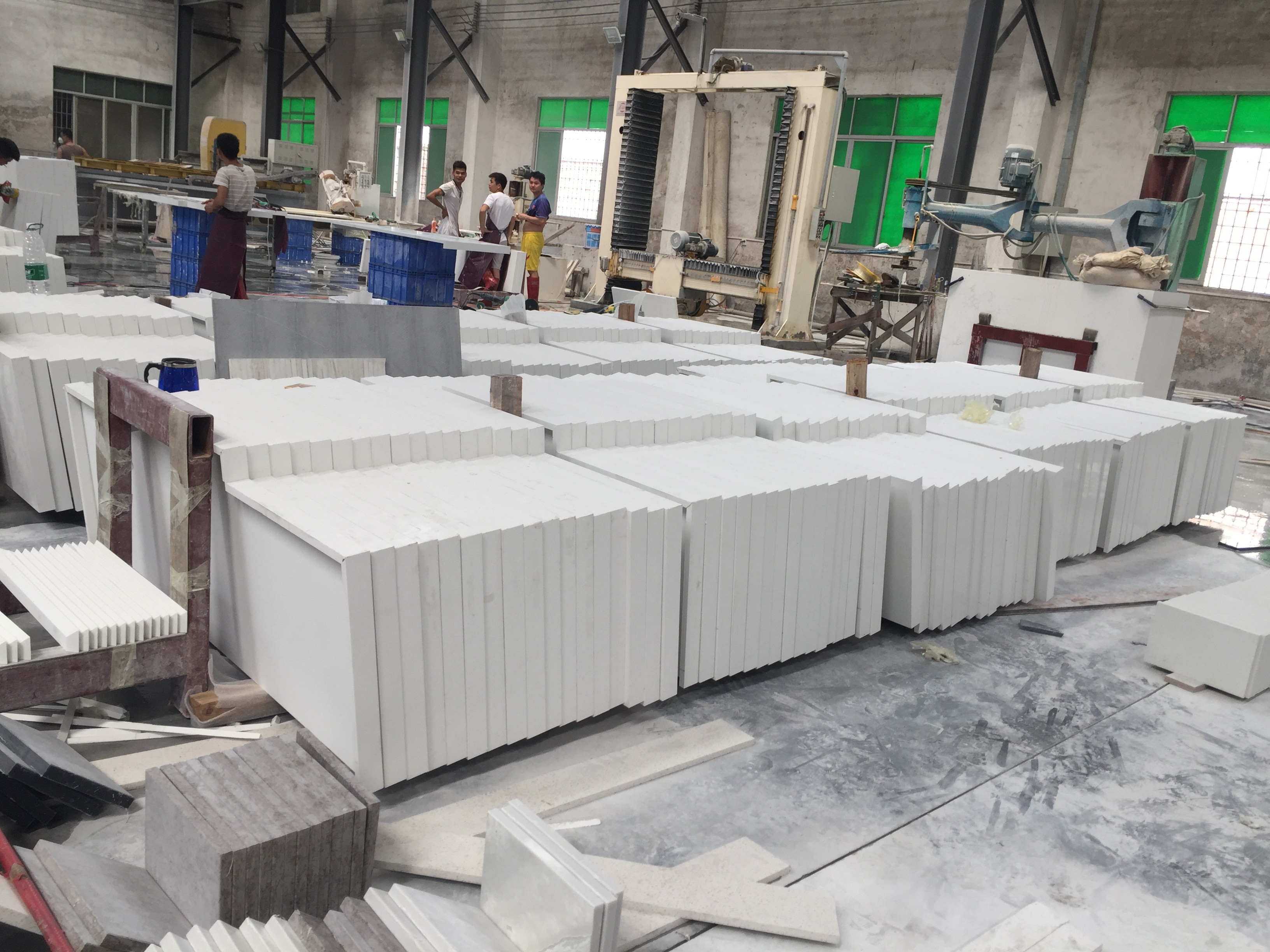 Hotel Tops Apartment Tops 6mm Calacatta White Quartz