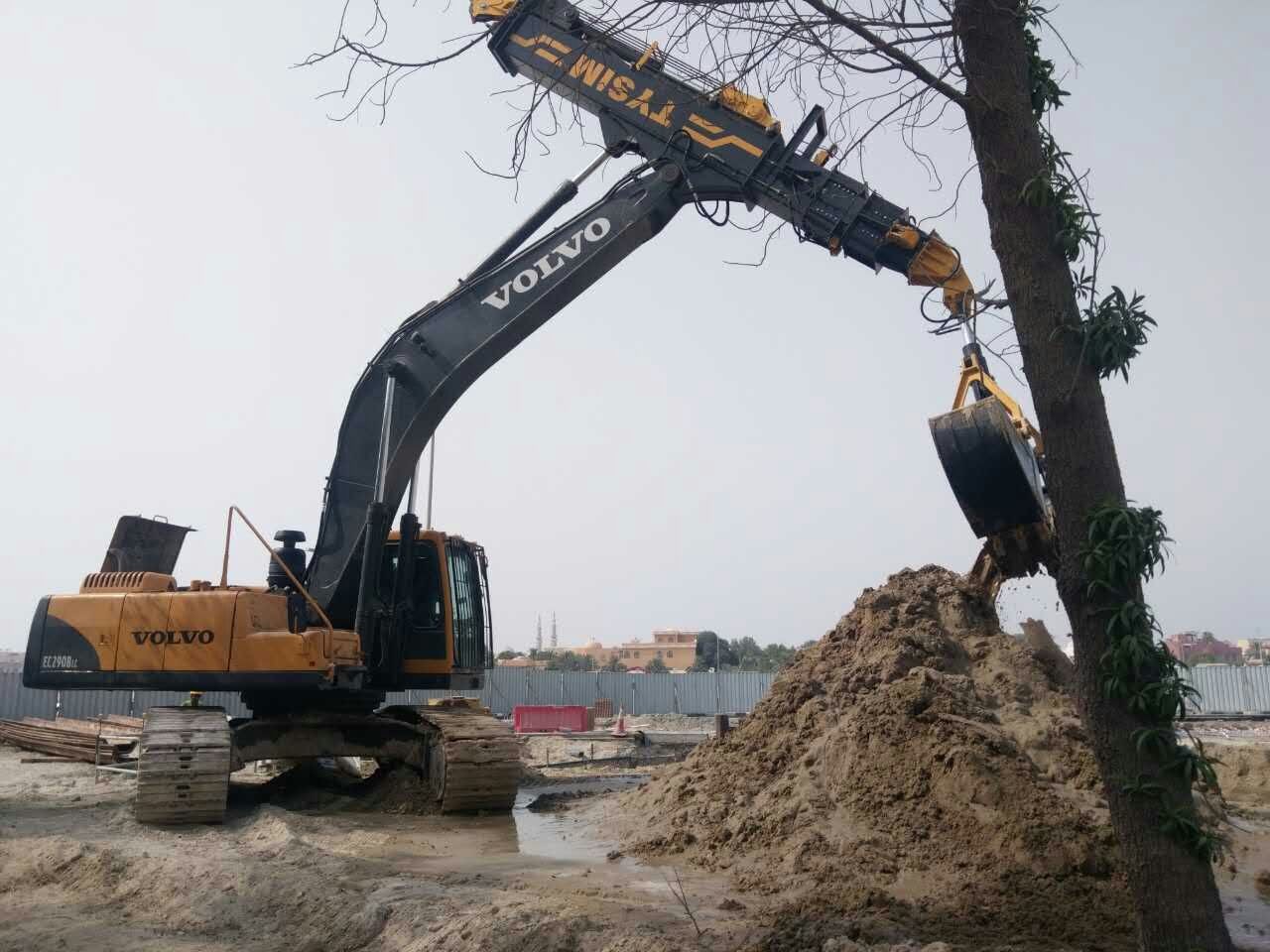 High Performance 0.6m3 Silver Clamshell Telescopic Arm 4.6t For ≥23ton Excavator
