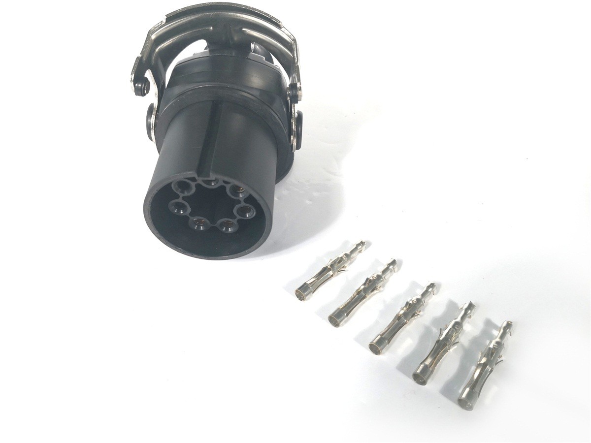 5 Prong Round Trailer Plug Tractor MH Type Trailer Electrical Plug