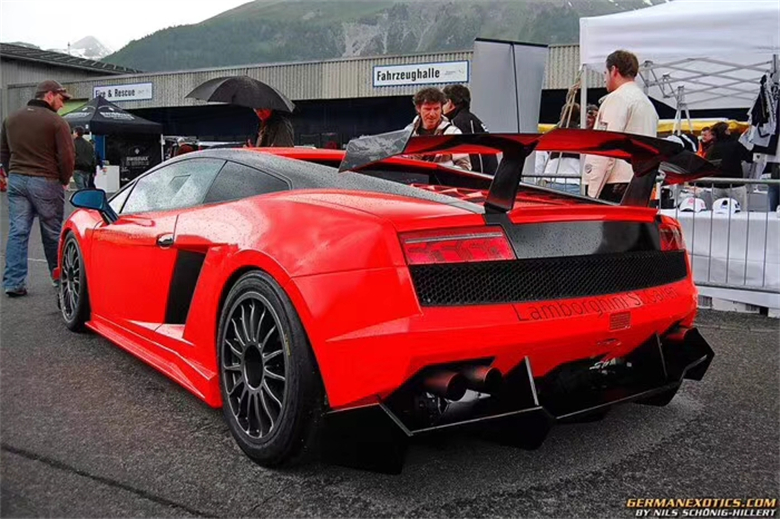 For lamborghini Gallardo LP550 560 570 Carbon Fiber Spoiler Gallardo LP550 560 570 Upgraded SUPER TROFEO Style Spoiler