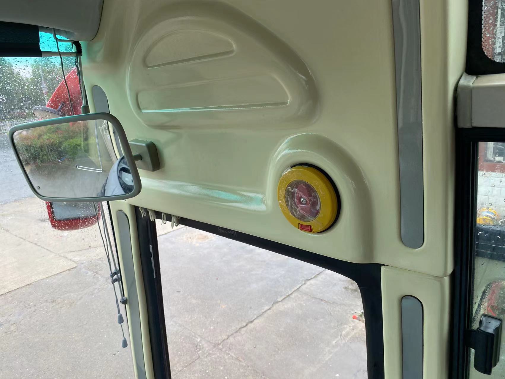 Used 12 Meter Diesel Coach Bus with Front Engine and Air Conditioner in Hot Promotion