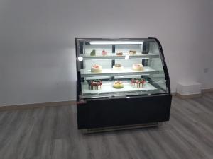Quality Air Cooled Commercial Cake Display Cabinet 2 To 8 Degree wholesale