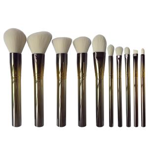 Quality Latest Design Makeup Brush Gradient Plastic Handle Girls Daily Makeup Tools wholesale