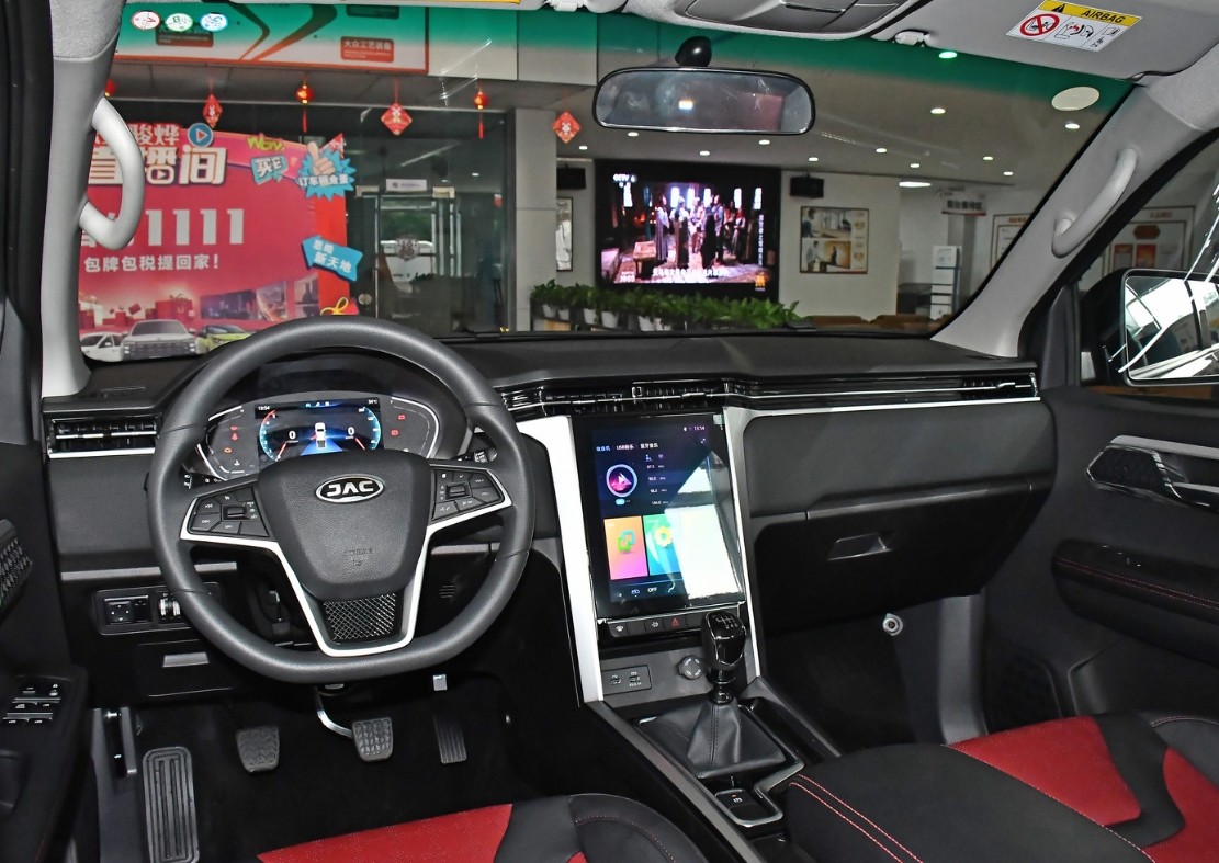 4wd JAC T8 Pro Gasoline Pickup Truck Lhd/Rhd Chinese LED Camera Electric Leather Turbo