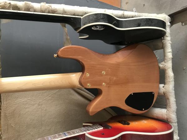 5 string active bass Butterfly yingyang bass guitar Butteryfly Deluxe Electric