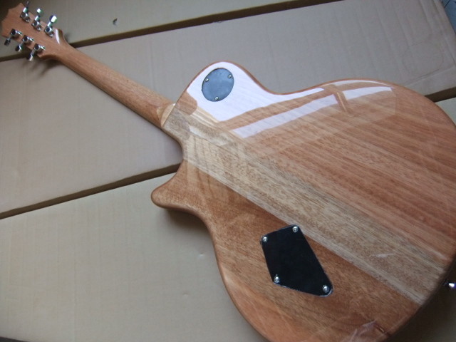 Wholesale T5 Custom Electric Guitar Semi Hollow In Natural Burst
