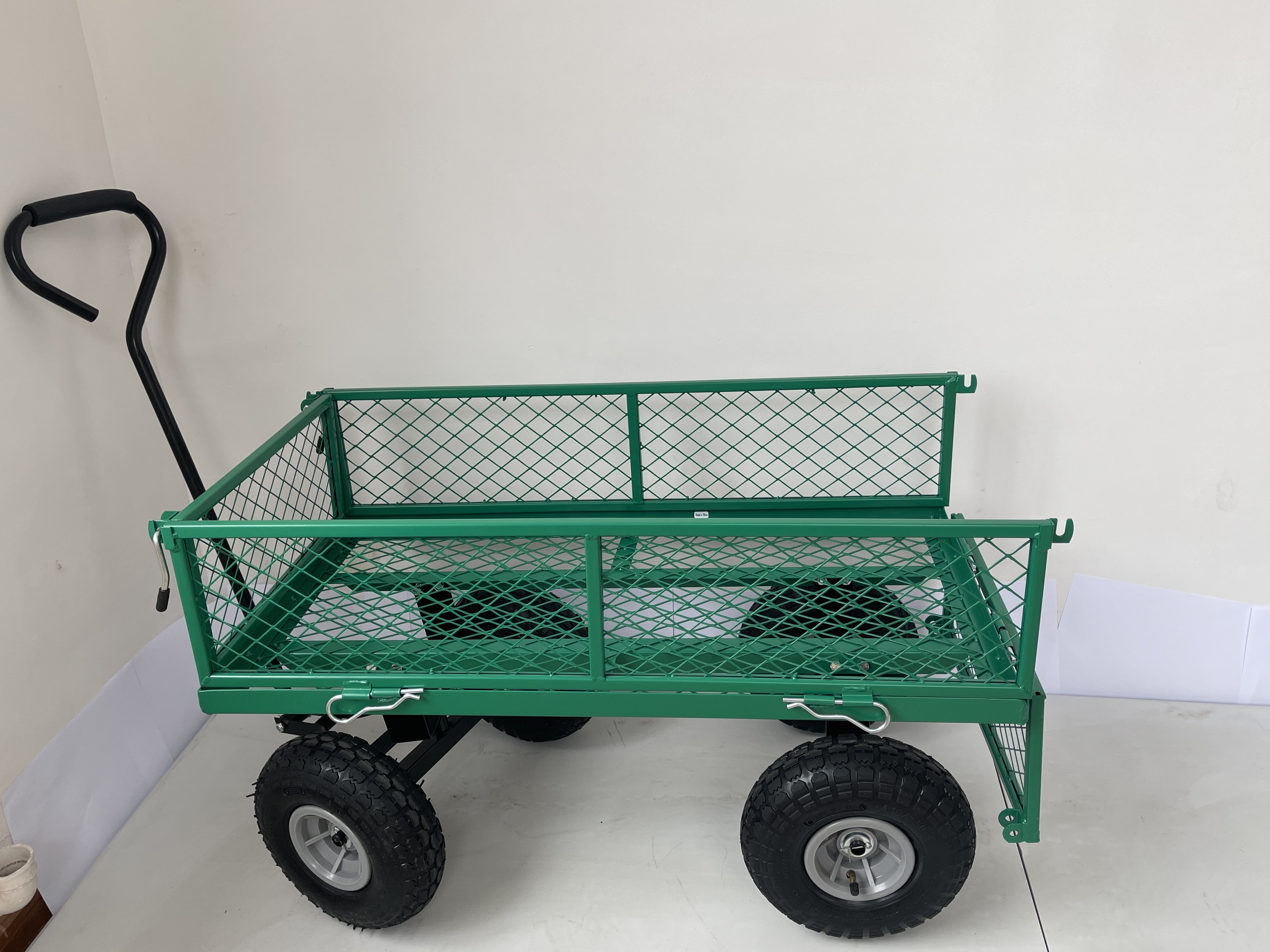 86*46*85 Dimension Garden Wagon Cart Easy Storage Metal Yard Cart Sapce Saving