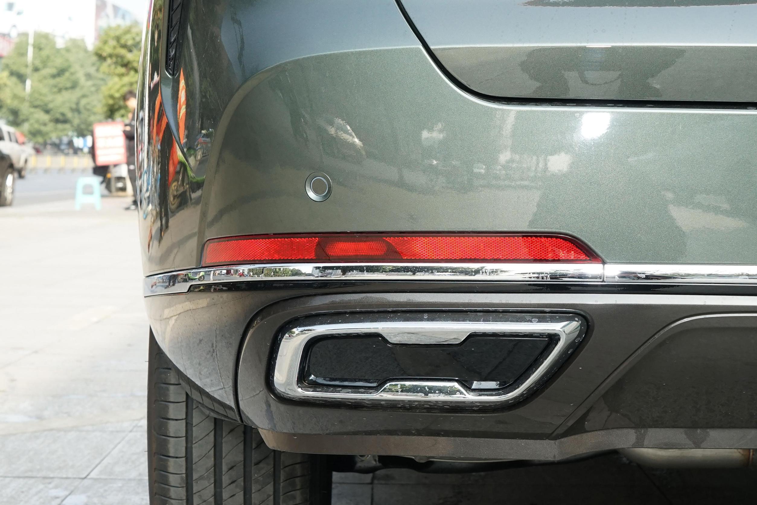 Roewe RX9 2.0T AWD Yuexiang Version 2023 Chinese SUV with Front Disc and Rear Disc Brake System Perfect ' Requirements