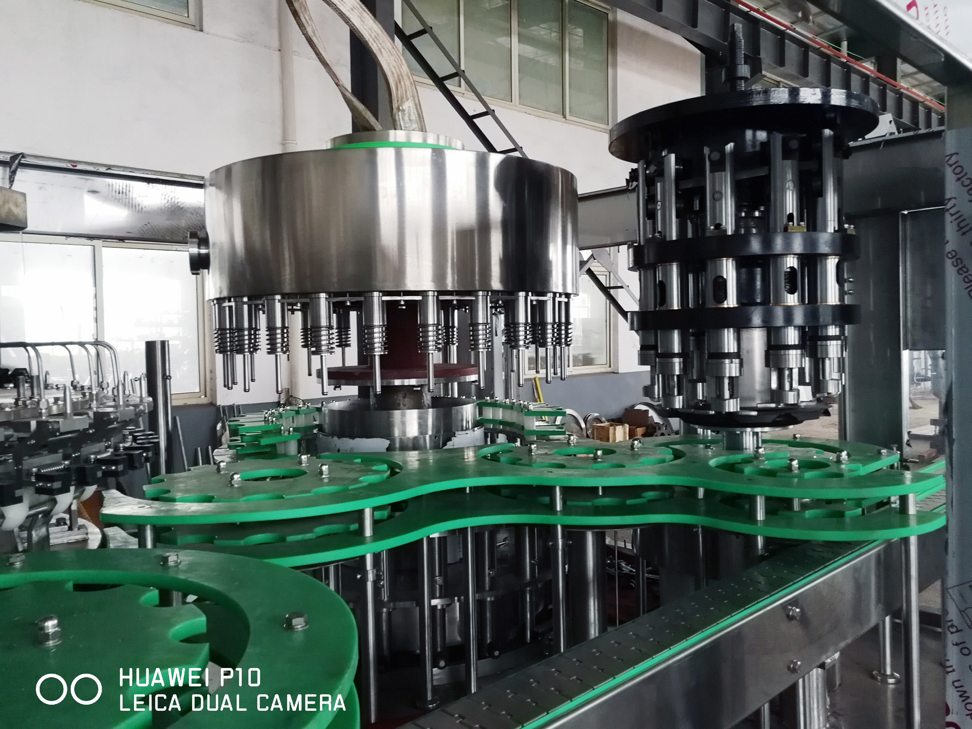 SUS304 Glass Bottled Spirits Filling Machines Capacity 7000BPH For 500ml