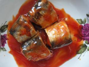 Quality Pure Mackerel Canned Fish In Tomato Sauce / Brine / Oil Excellent Fine Taste wholesale