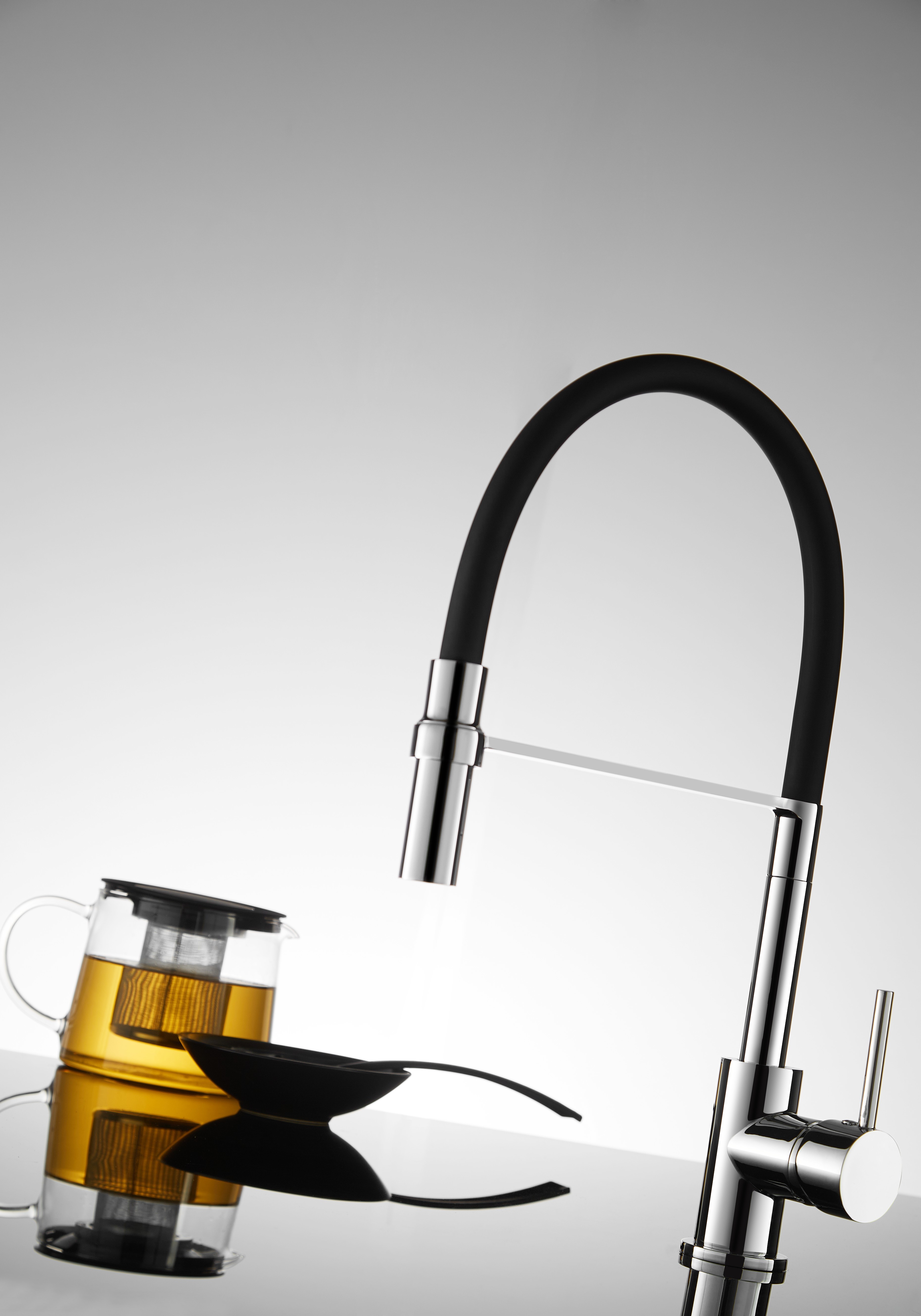 35mm Cartridge Kitchen Mixer Faucet 360 Degree Silicon Spout Chrome