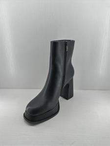 Quality Versatile Round Toe Ladies Ankle Boots Black For Versatile And Stylish Outfits wholesale