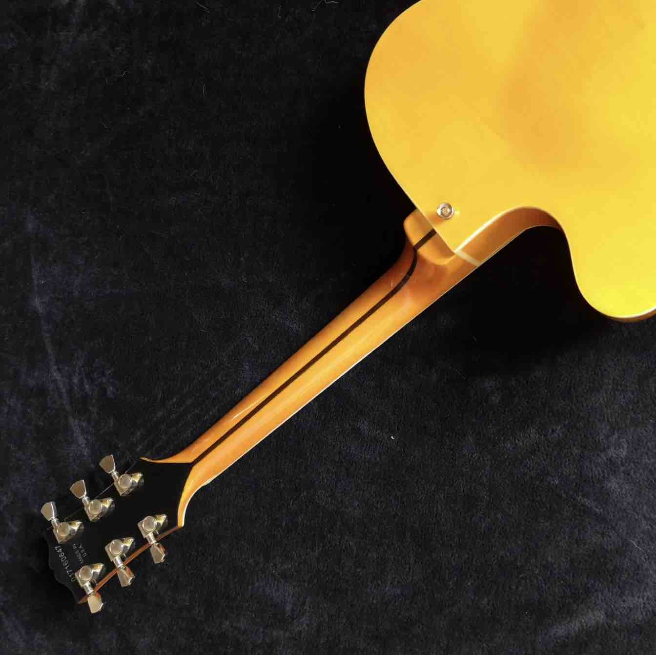 Custom Golden Jazz Electric Guitar in Yellow