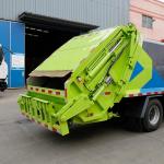 Automatic Trash Compactor Truck Carrier Rear Loaders Safety Operation