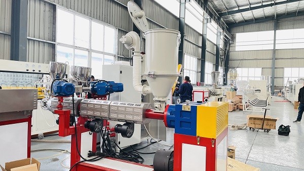 Transparent PVC Garden Hose Making Machine Water Pipe Single Screw Pipe Extruder Machinery