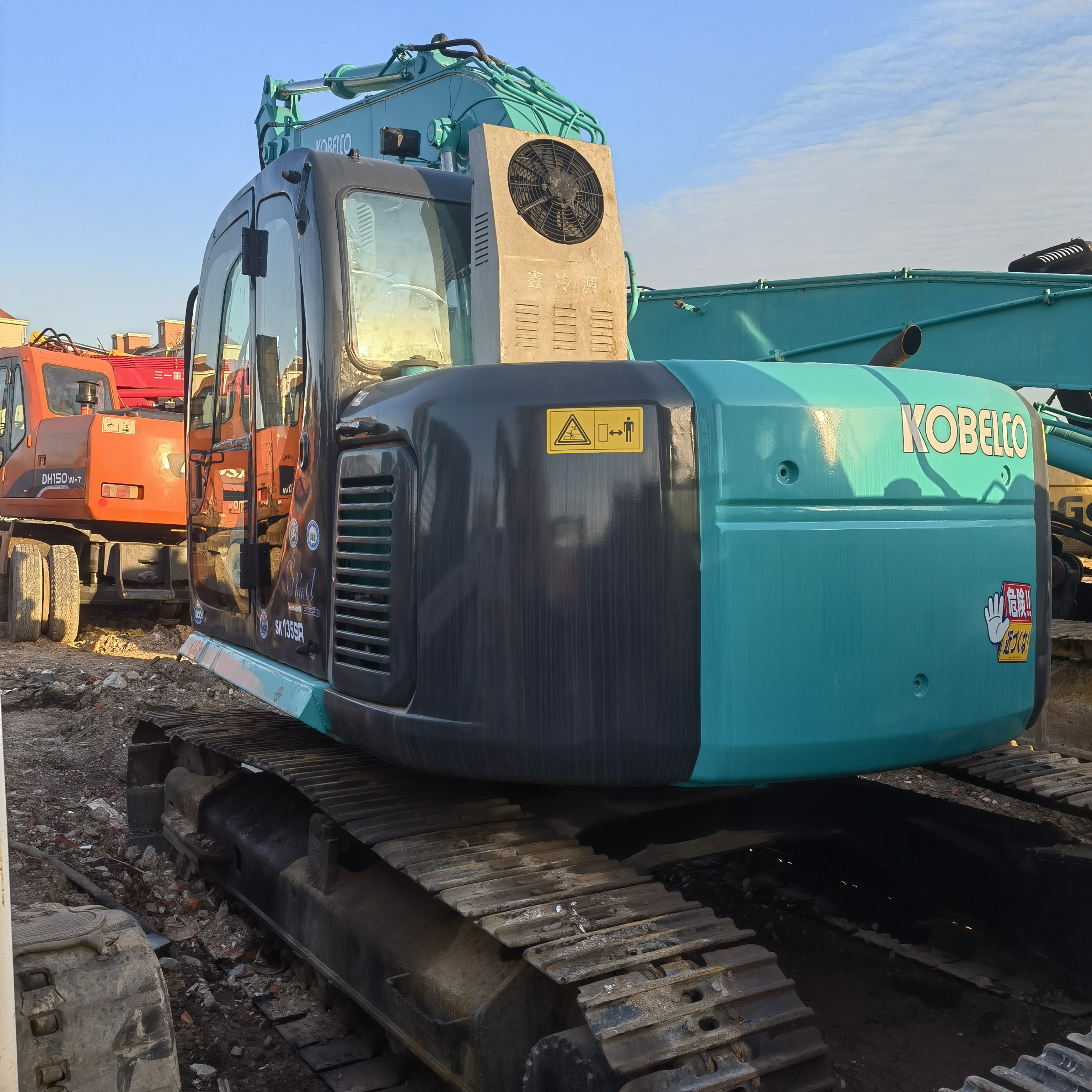 8.9m KOBELCO SK135SR Crawler Excavator Machine Second Hand Excavator