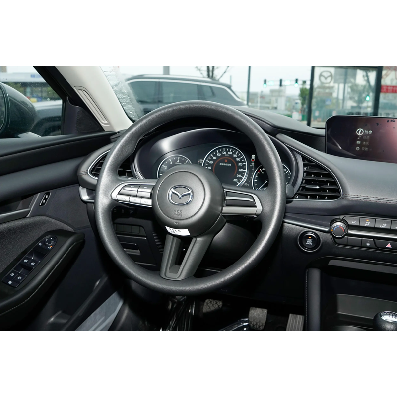 Changan Mazda 3 Compact Car R16 Manual Transmission Fuel Vehicle Enclave for Customer Requirements