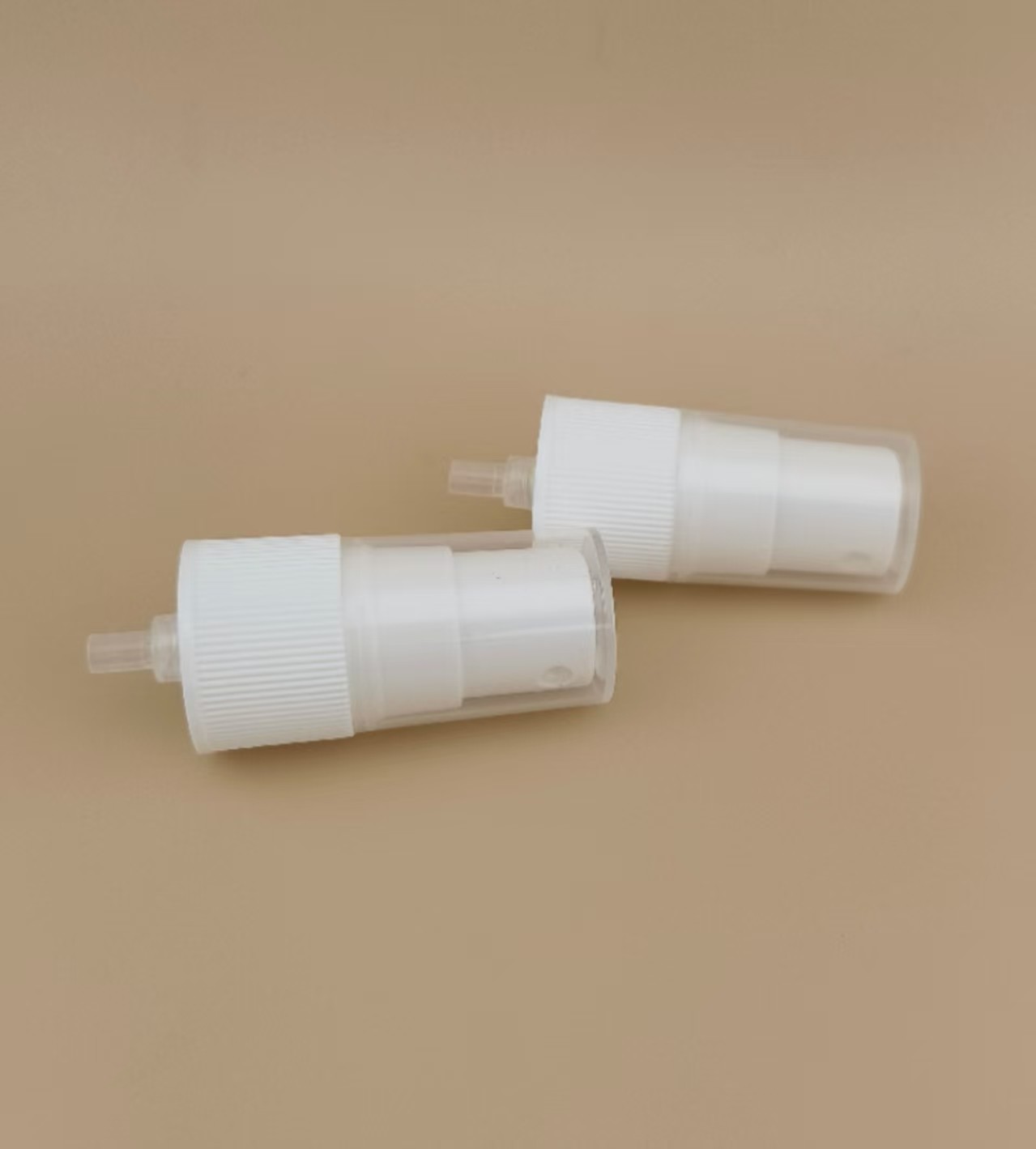 Certification ISO9001/ISO14001 White Ribbed Fine Mist Sprayer K303 Trigger for Comestic