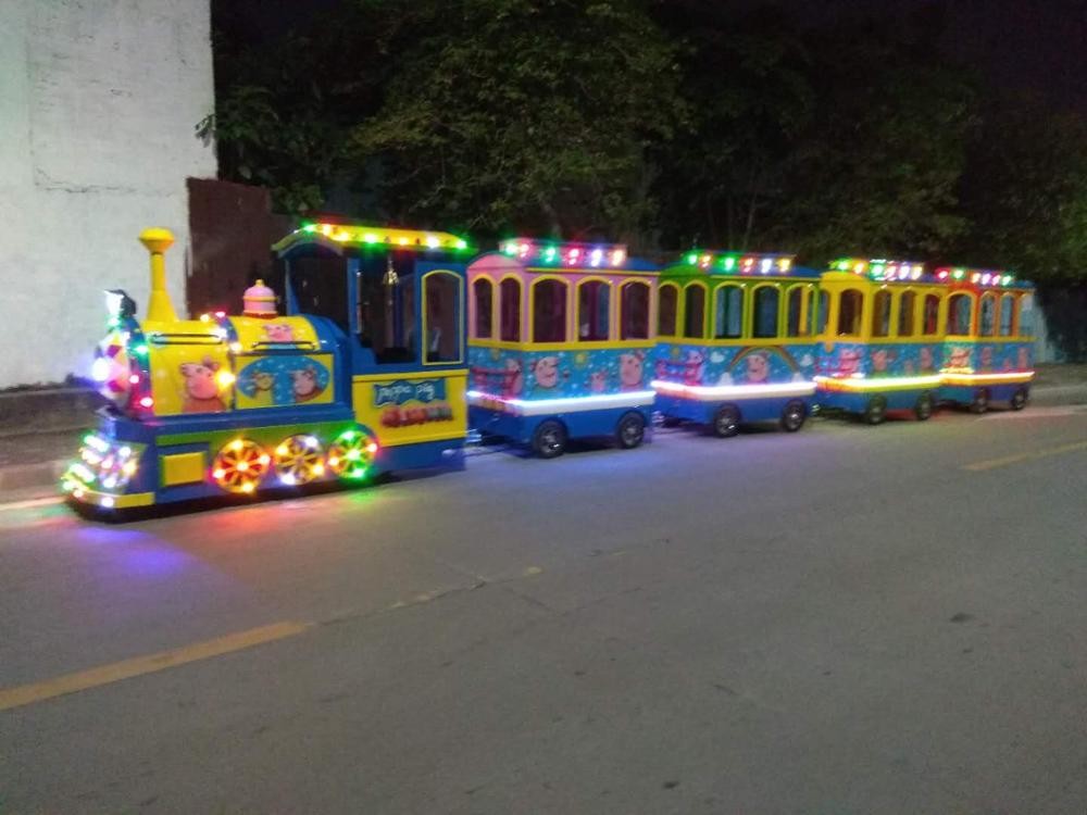 Amusement Park Kids Arcade Machine Electric Trackless Train Rides On Car