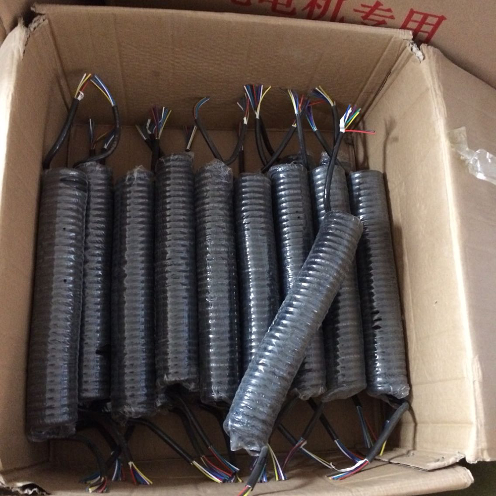 90mm Cycles Coiled Nylon Emergency Air Brake Hose Assembly for Semi Truck Applications