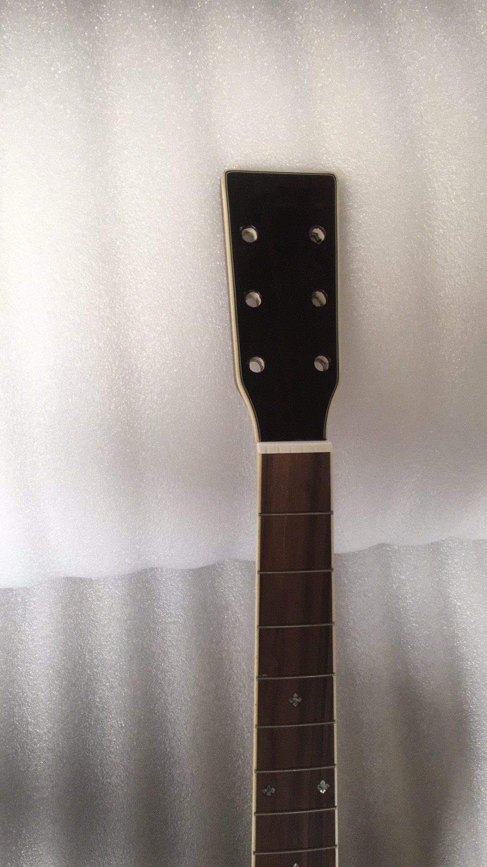 Custom AAAA All Solid Spruce Wood OM Style Body Ebony Fingerboard Fishbone Binding Acoustic Guitar