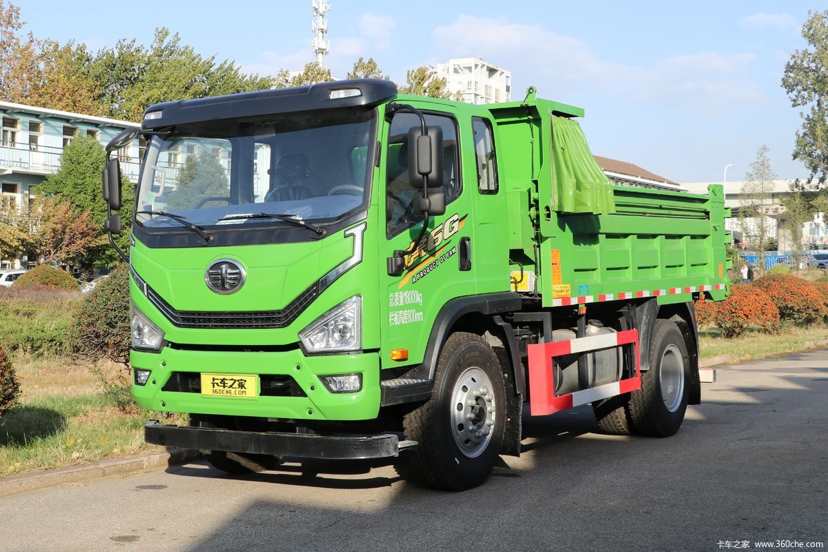 200HP FAW 4x2 Tipper Dump Truck with Manual Transmission and High Capacity Fuel Tank