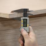 Chinese Ash Crown Cut Natural Wood Veneer Indoor Decorative Board Grade E1 / E0