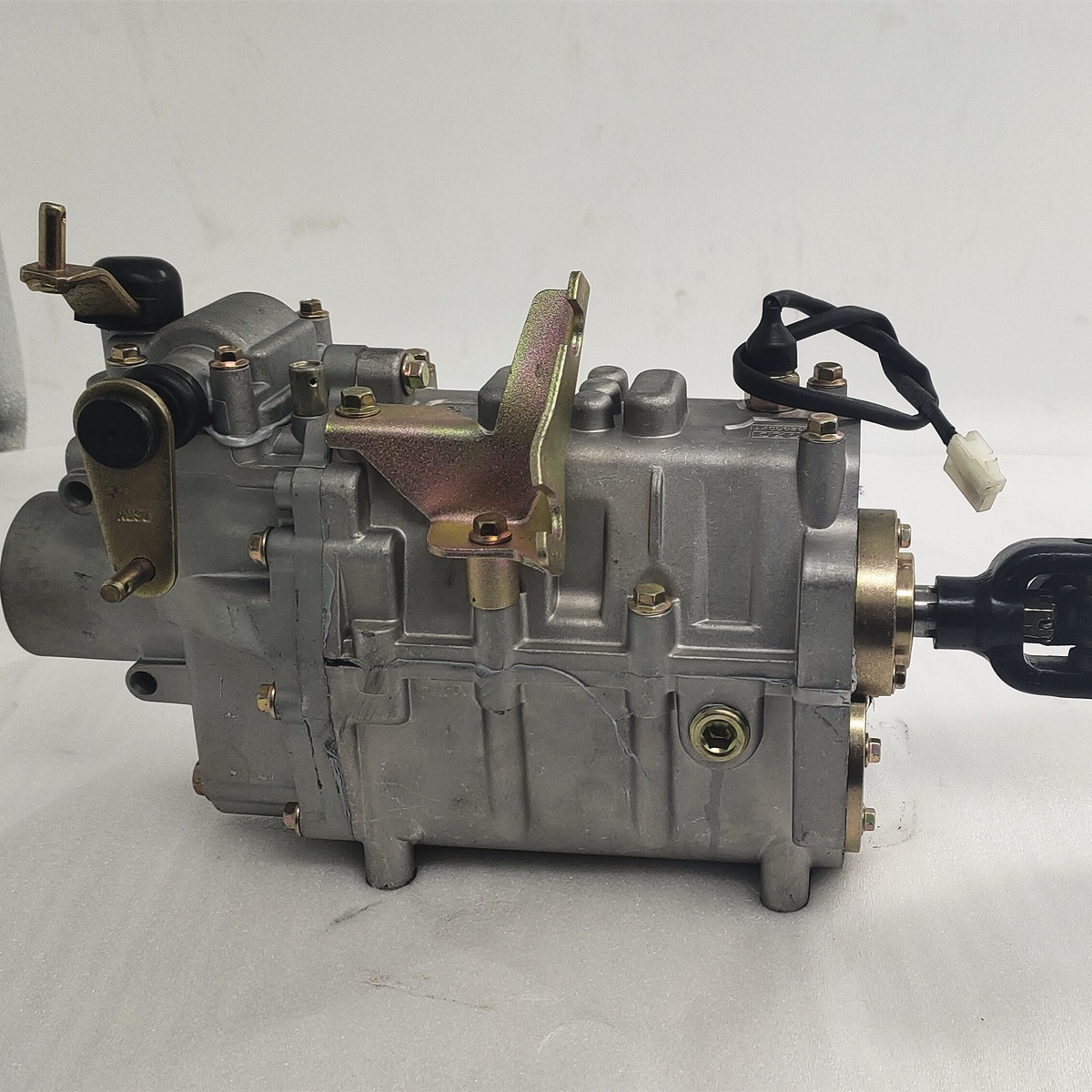 Three Wheel Motorcycle Durable Tricycle with Transmission Systems and Shipping Options