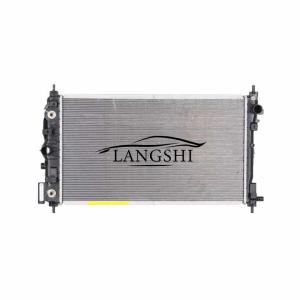 Quality 2013-2017 Cadillac XTS 3.6 Auto Spare Parts Aluminum Radiator Water Tank with Design wholesale