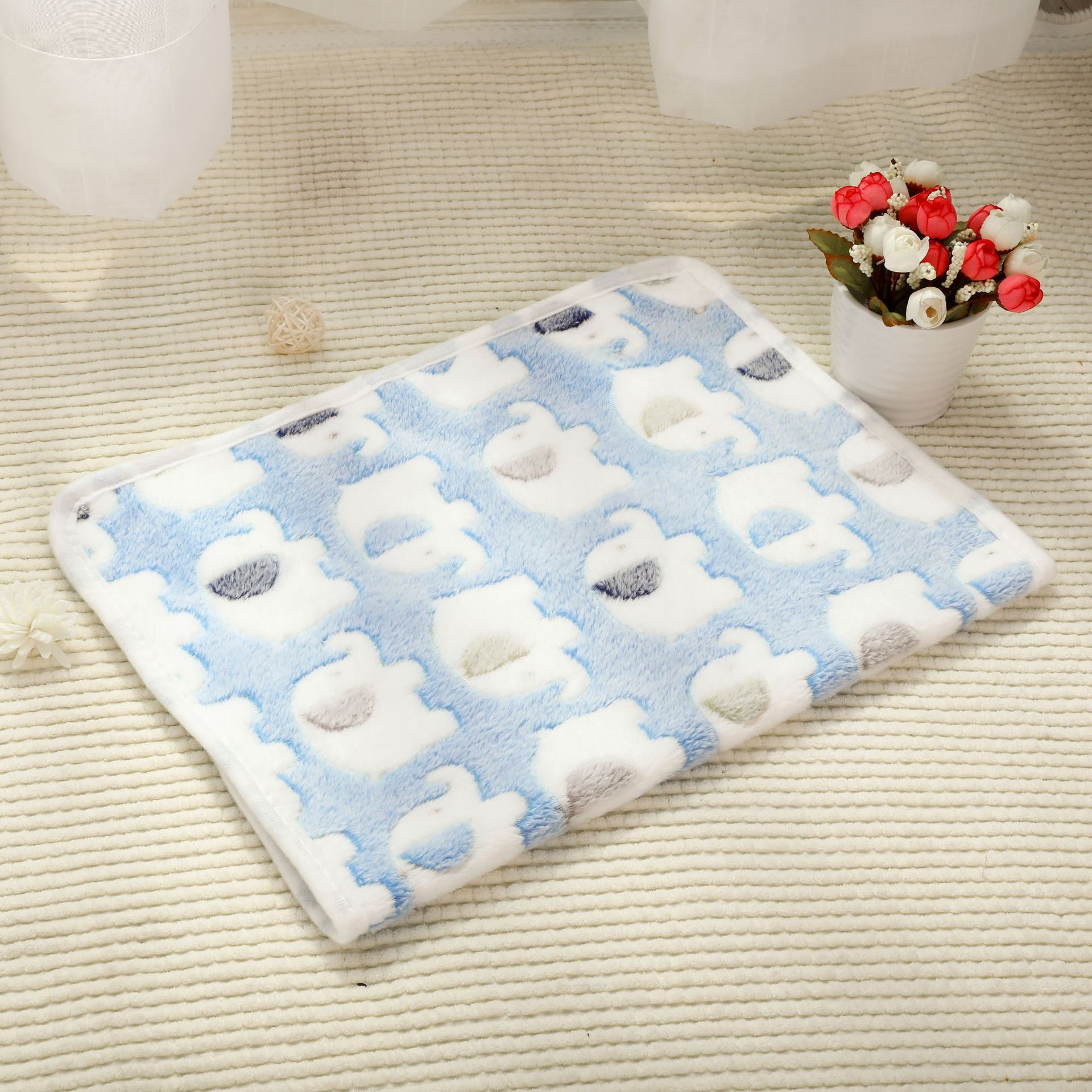 Dog Blanket Soft Plush Coral Fleece Mechanical Wash Pets Rest Sleeping Custom Printed