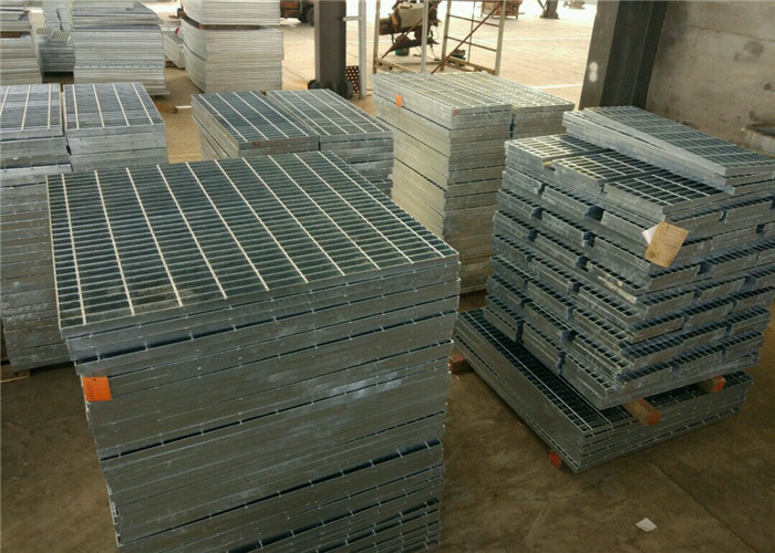 Durable Pressure Locked Steel Bar Grating High Strength For Carwash Shop