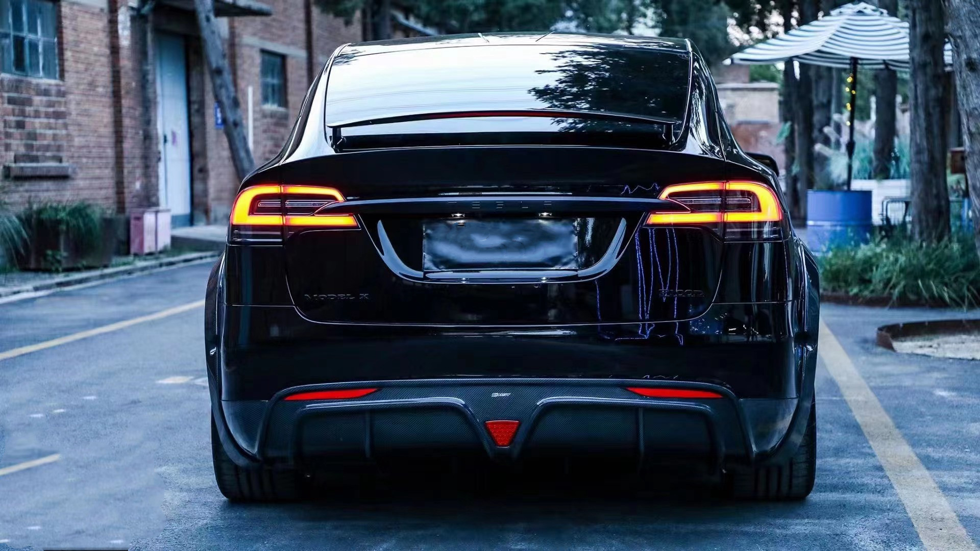 CMST Tesla Model X Body Kit Dark Green Tesla Widebody Kit 2023 Front Lip Diffuser