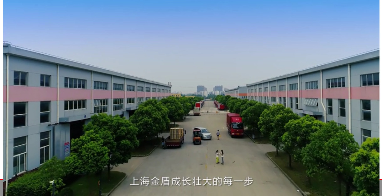 206kw 4x2 Drive Foam Fire Fighting Truck With 6000L Water And 2000L Foam
