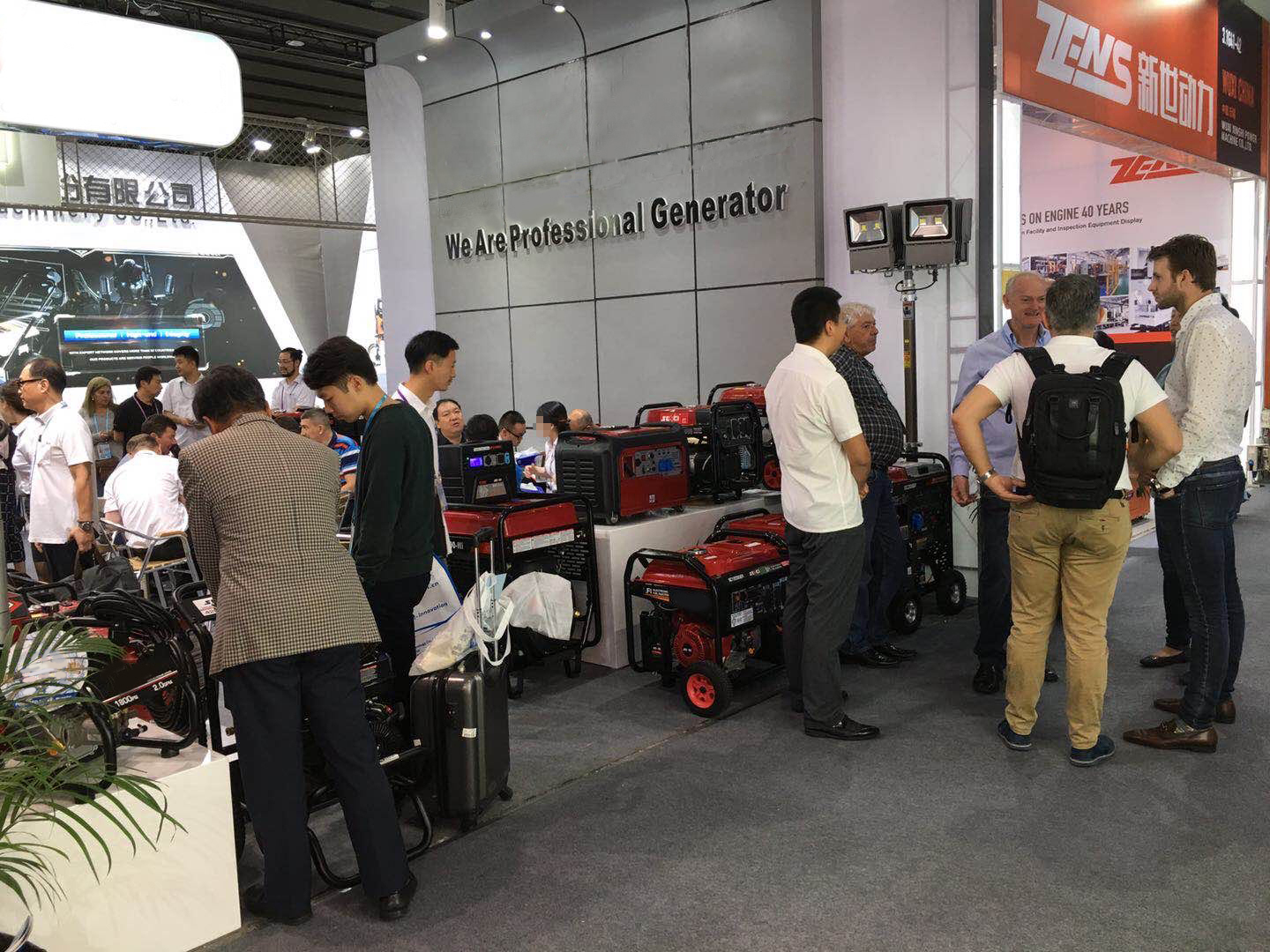 35HP/999CC Gasoline Engine Vertical Axis High Pressure Machine with Electric Starter
