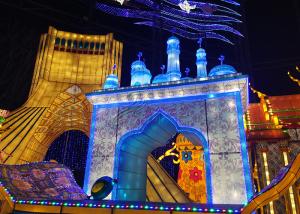 Quality Custom Made Normal Size Life Yellow Doors Decorated With Festive Lights wholesale