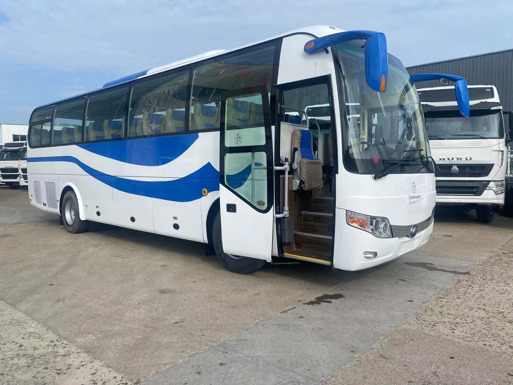 50 Seats ZK6110 Passenger Bus Left/Right Hand Drive 12000mm*2550mm*3720mm