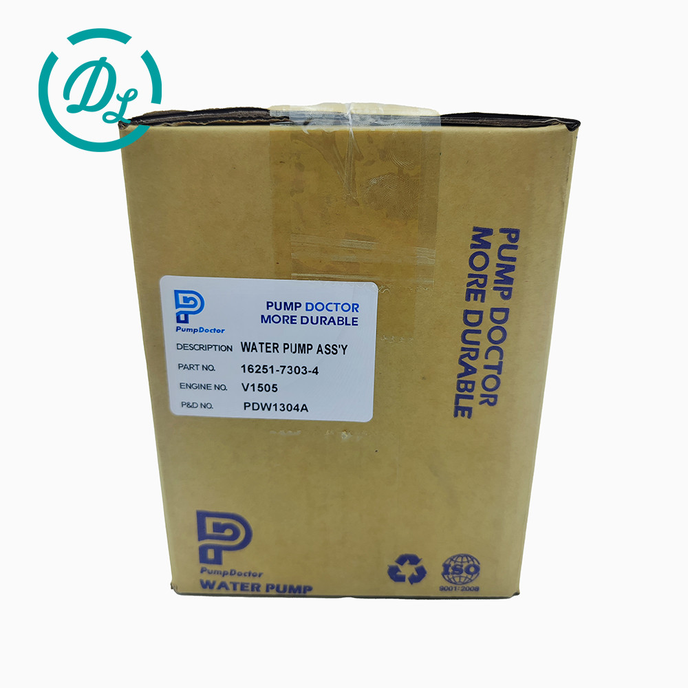 Excavator Engine Parts Water Pump 16241-73032 16241-73034 D1105 Engine
