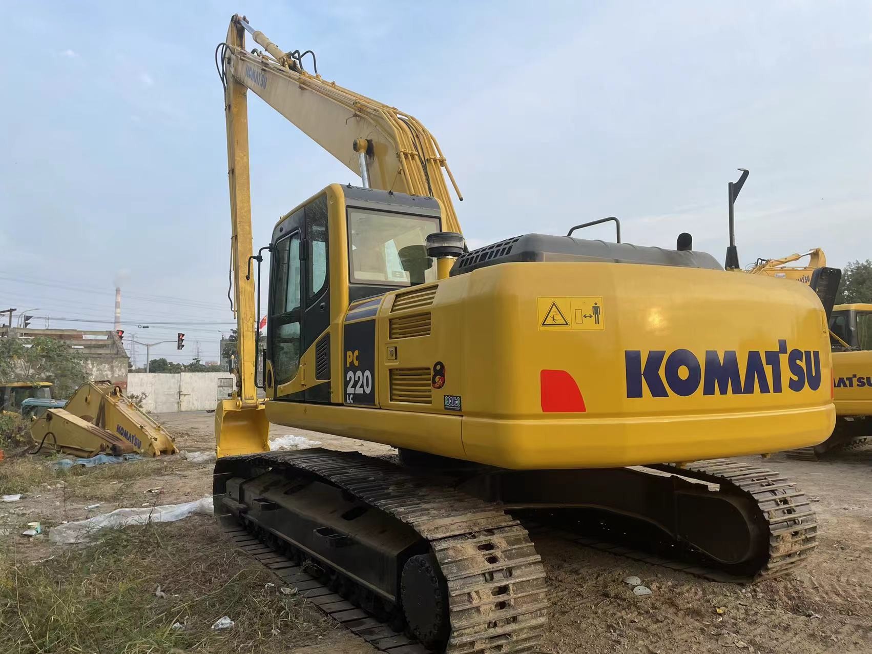 Originla Japan Used Komatsu Excavator PC220-7 Crawler With 18 Meters Long Arm