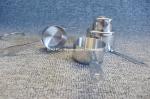 Measuring tools food grade approved 4 pieces metal measuring cups stackable