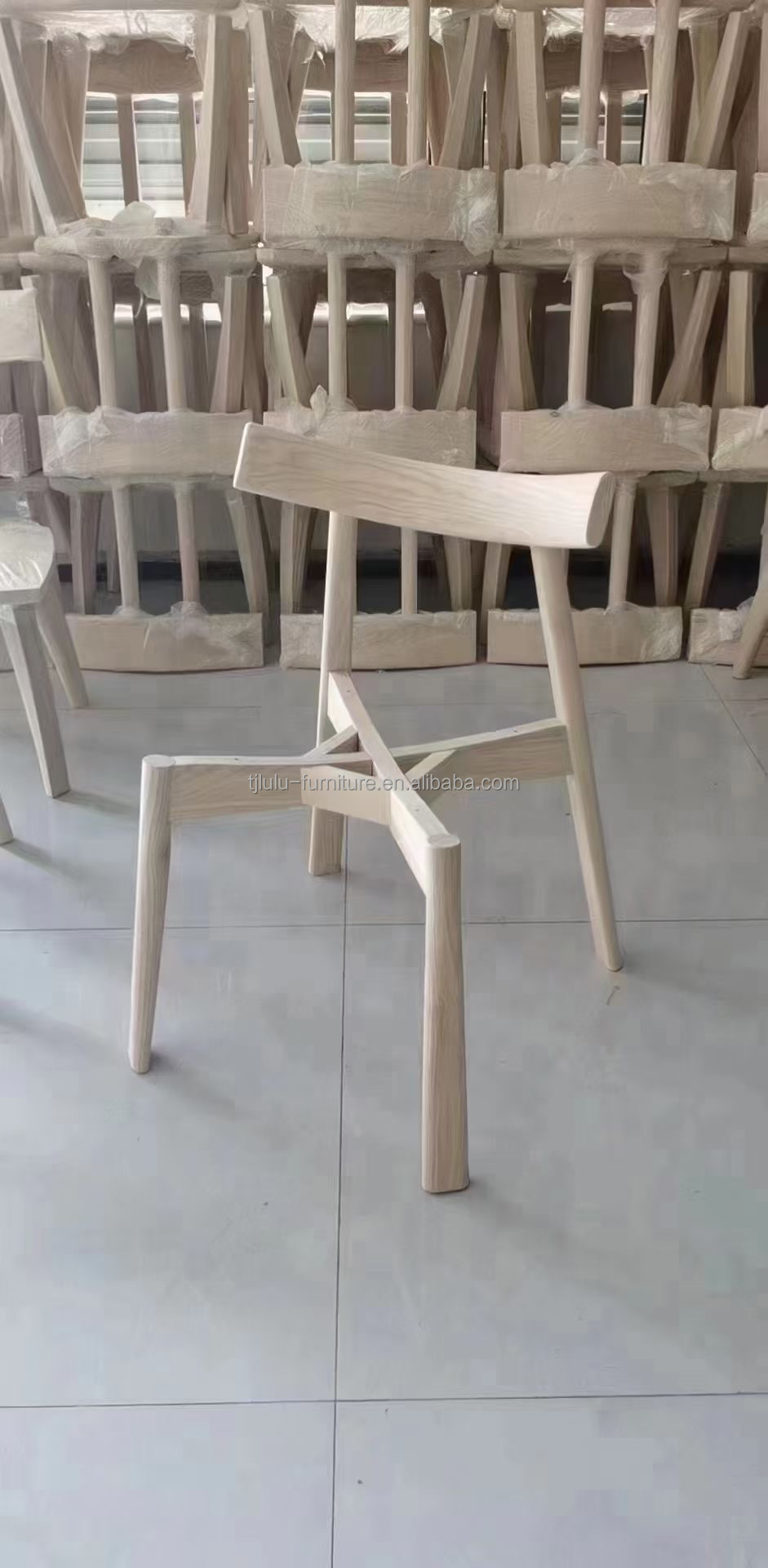 Fabric/Foam Sponge Cover Material Nordic Style Paddle Leisure Cafe Dining Chair Home Upholstery Chair Solid Wooden Chair