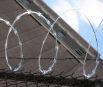sharp razor wire high tensile strength razor barbed wire military affairs/prison