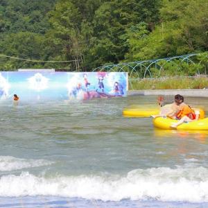 Quality Customized Outdoor Wave Pool Construction For Water Park Weather proof wholesale