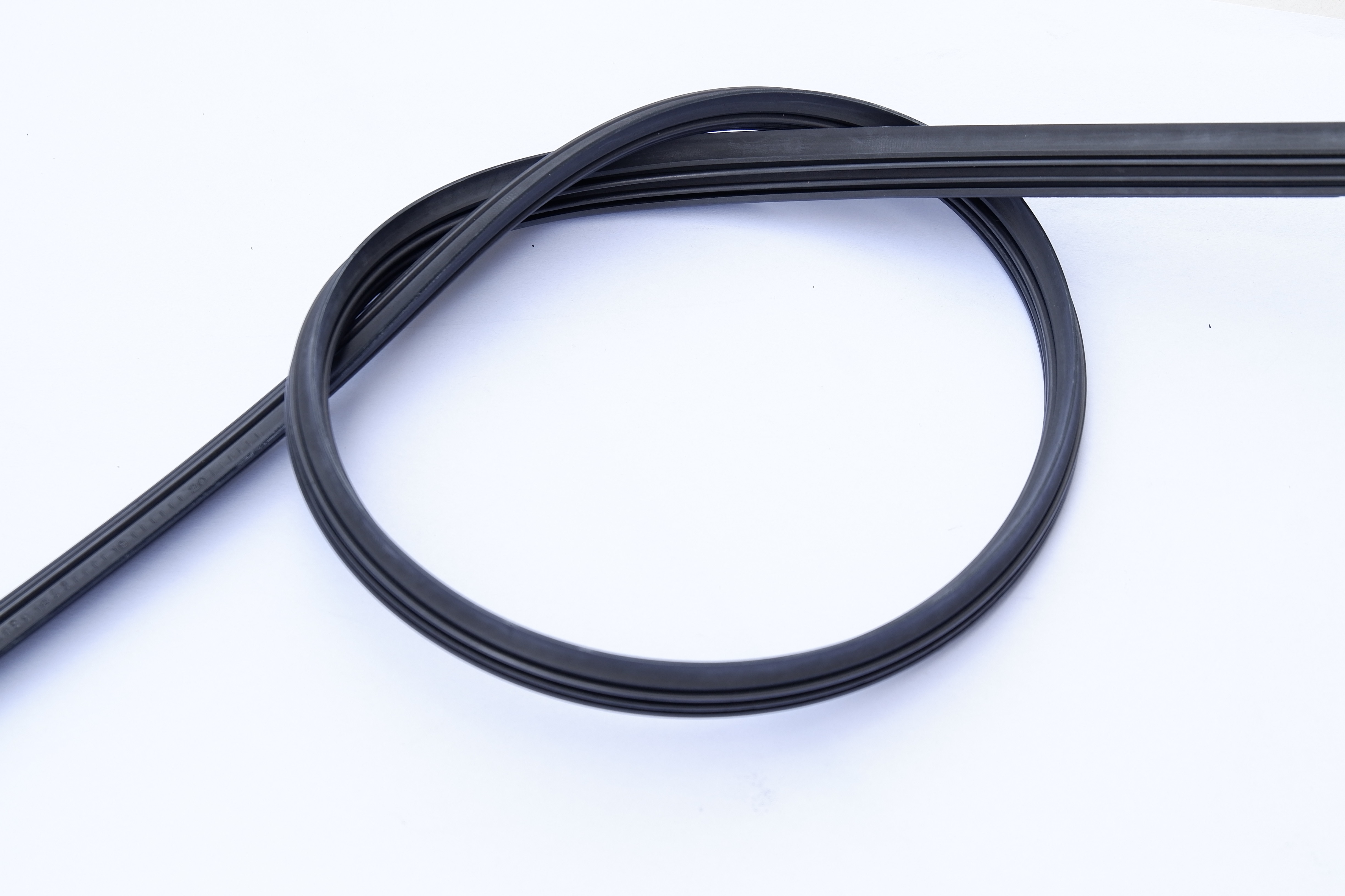 rubber wiper blade universal 14 Inch Window Wiper Blades For Automotive Spare Parts