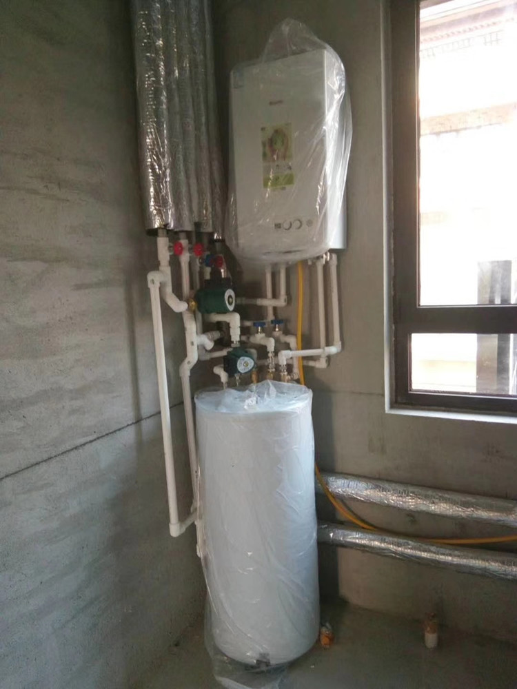 Vertical Hot Water Storage Tank 0.6 Mpa / 600 Kpa Rated Working Pressure