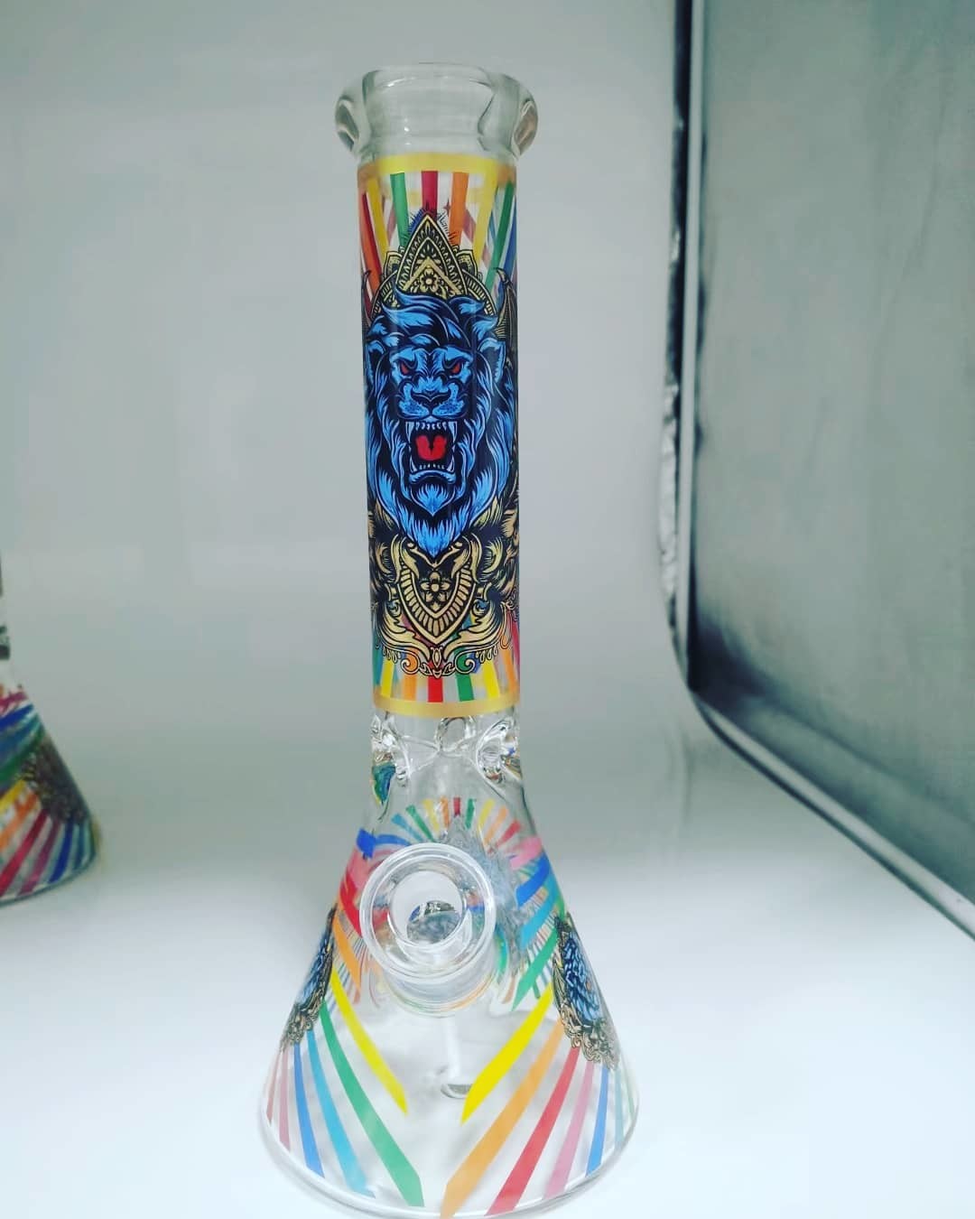 10 Inch 4mm Glass Water Pipes Rainbow Beaker Bong Hand Blown Design