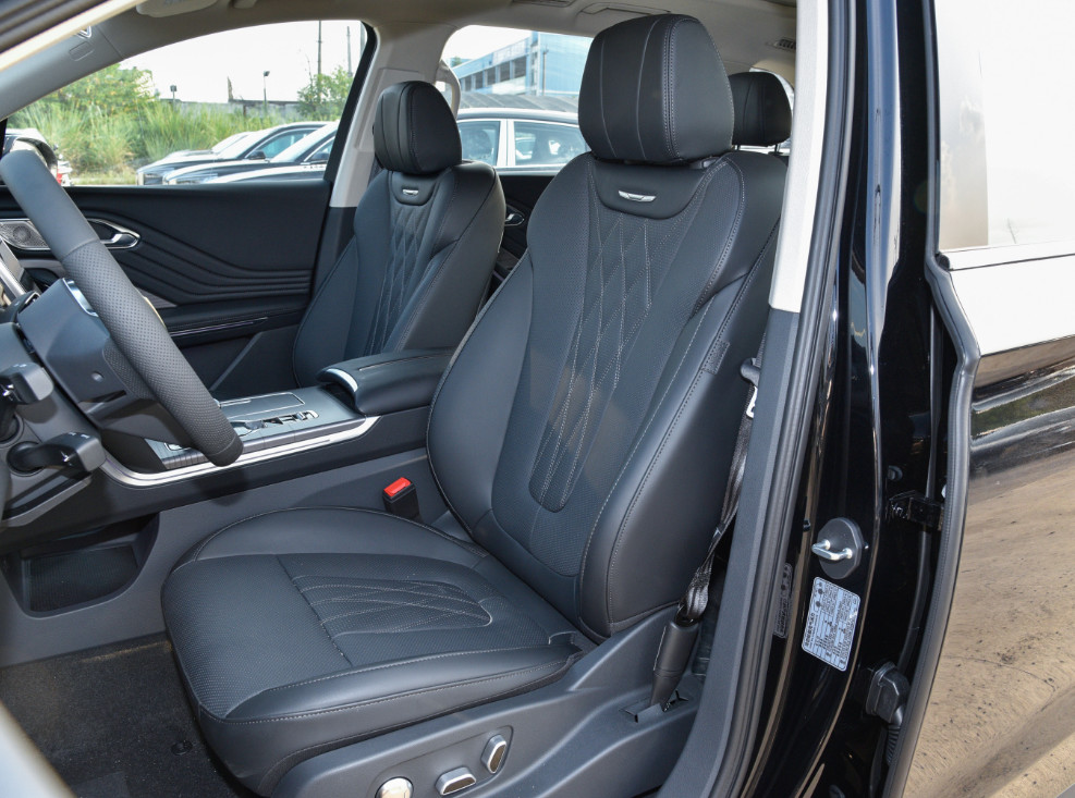 Gasoline Hongqi HS7 Sports Utility Vehicle Automatic Transmission